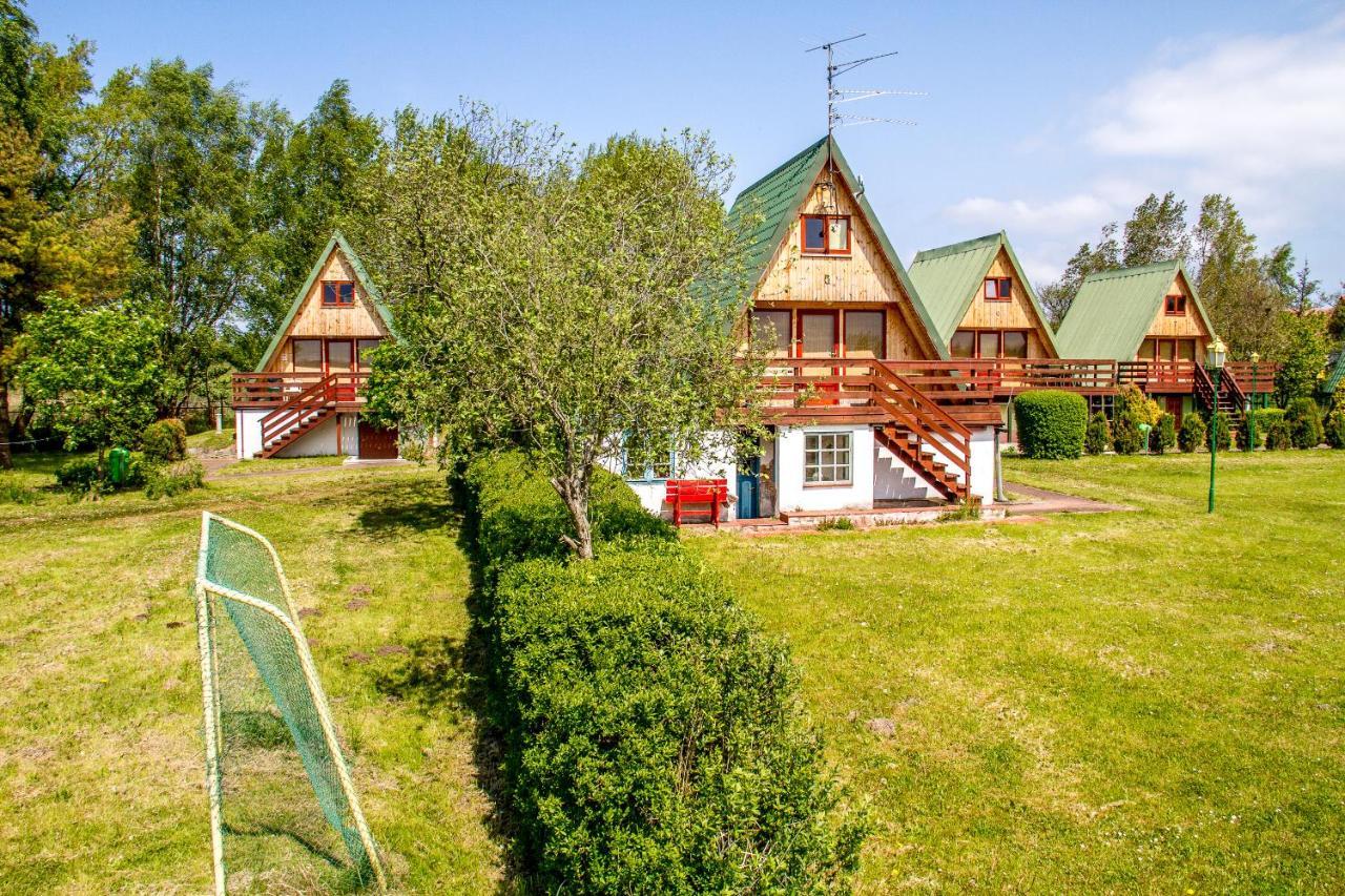 The Rainbow - Domki Letniskowe Dzwirzyno Exterior photo